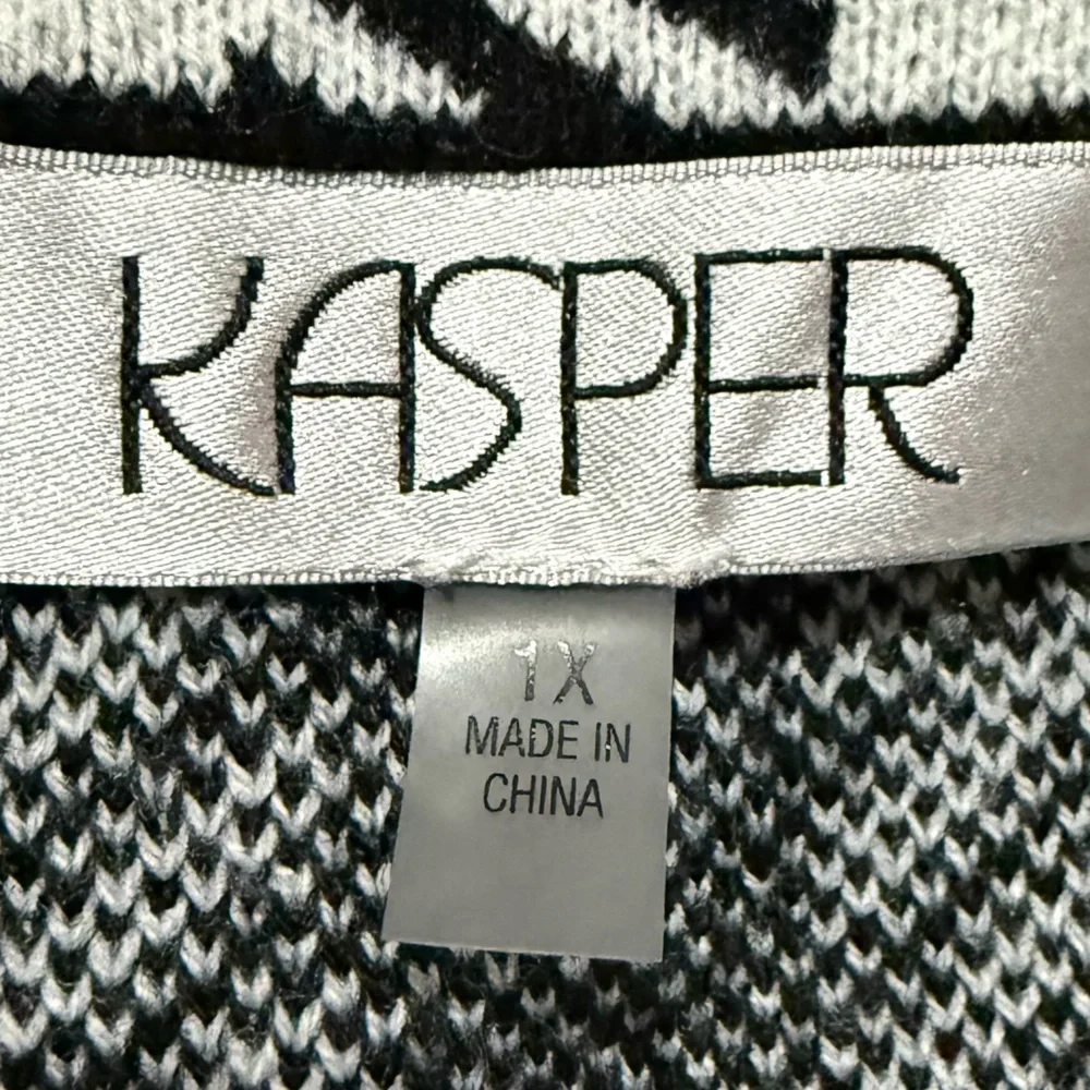 Kasper Women's Houndstooth Black & White Notch Collar Open-Front Sweater Size 1X - Picture 5 of 9